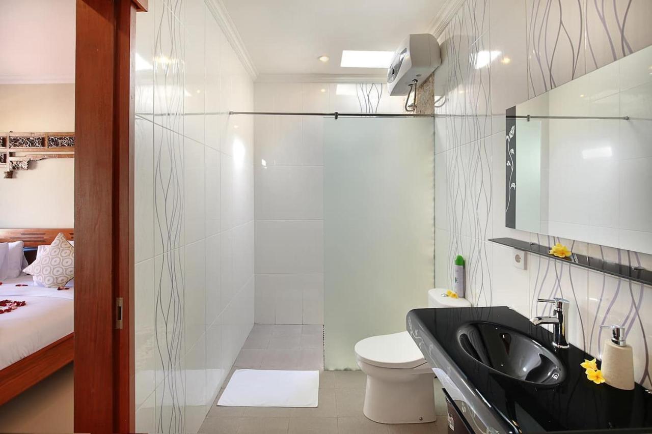 Kae Villa Anggrek Seminyak Kültér fotó